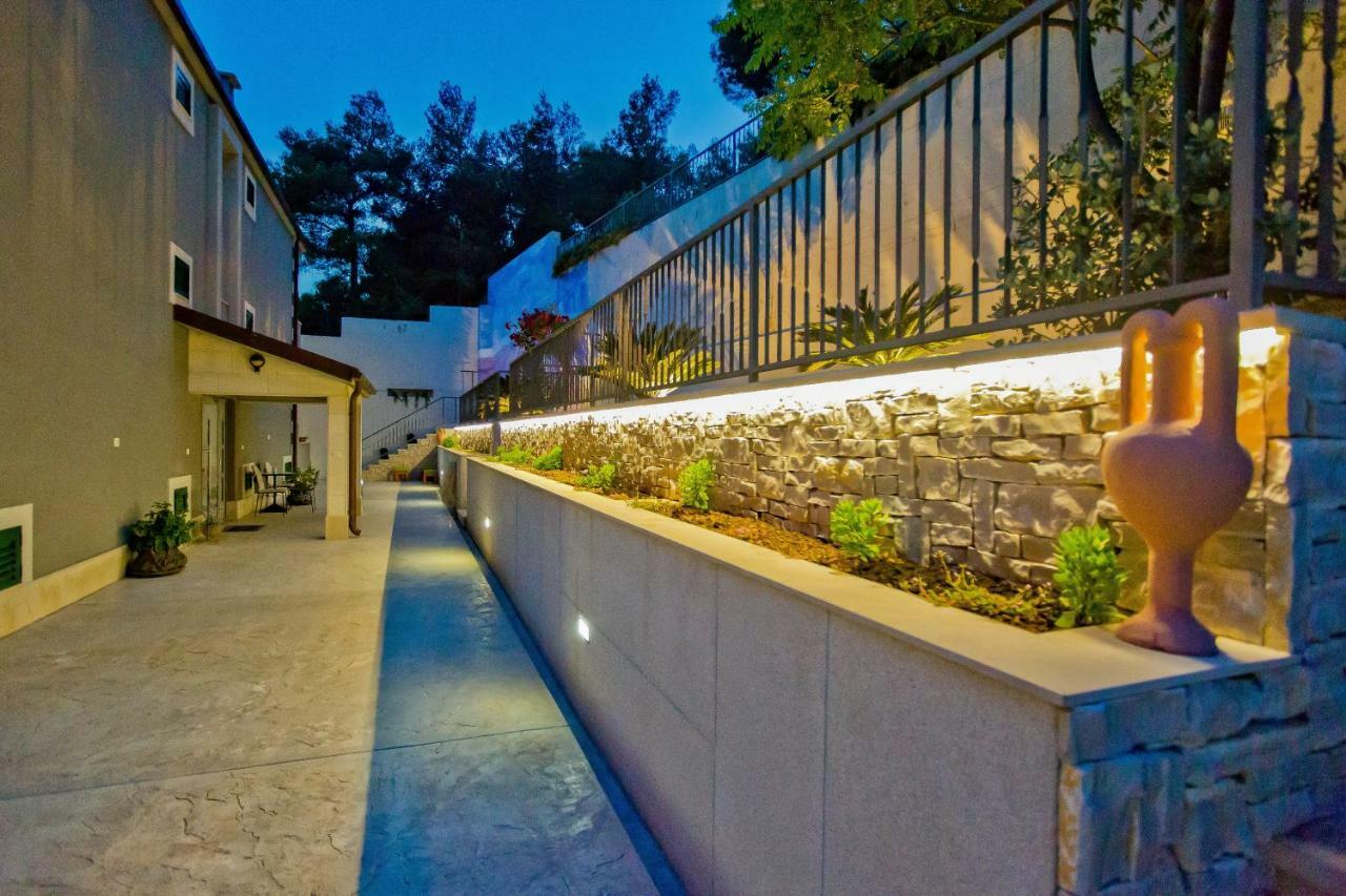 Island Hvar Seaside Villa Levanda With Beach, Pool & Seaview Хвар Экстерьер фото