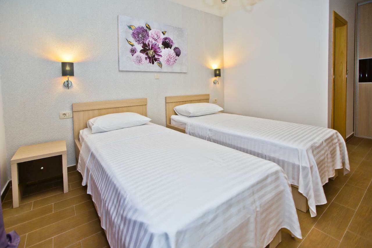 Island Hvar Seaside Villa Levanda With Beach, Pool & Seaview Хвар Экстерьер фото