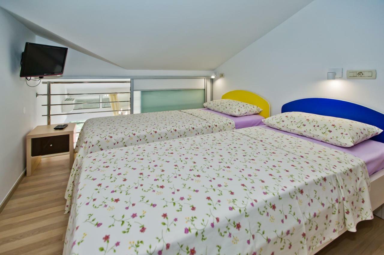 Island Hvar Seaside Villa Levanda With Beach, Pool & Seaview Хвар Экстерьер фото